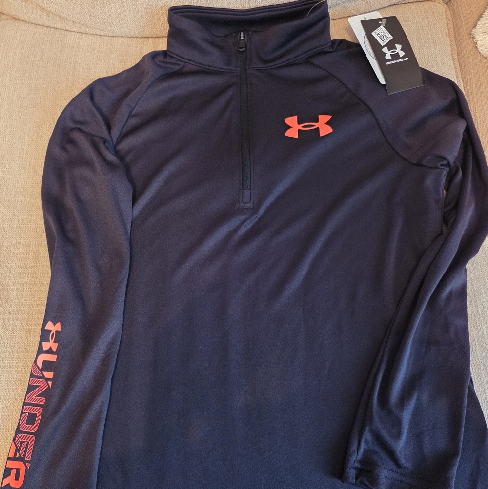 Youth Black Under Armour Red Logo Pullover. New With Tags. Size Med